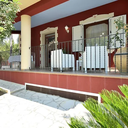 Del Colle Con Piscina Privata Ispica