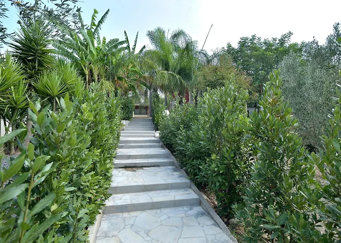 Del Colle Con Piscina Privata * איספיקה