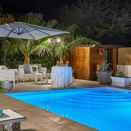 Del Colle Con Piscina Privata Villa