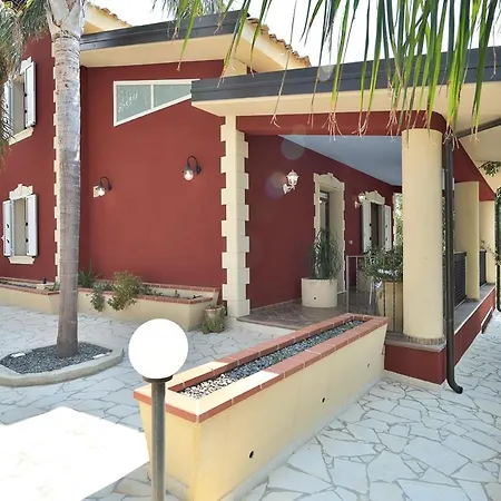 Del Colle Con Piscina Privata *