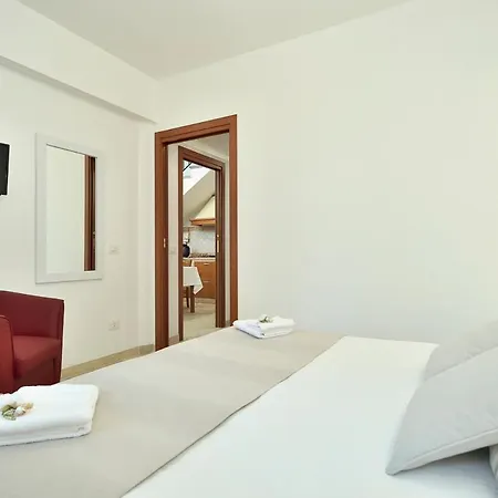 Del Colle Con Piscina Privata Ispica