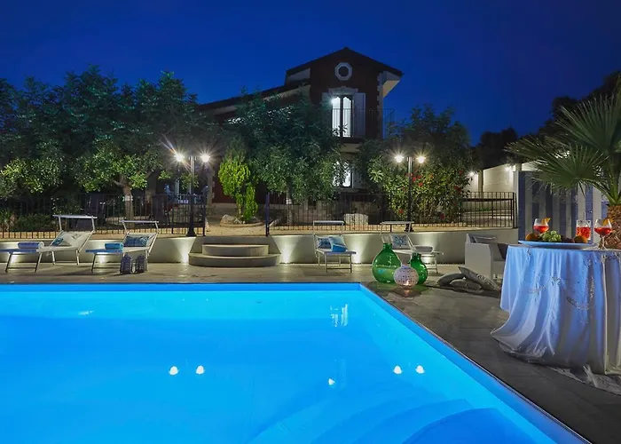Del Colle Con Piscina Privata