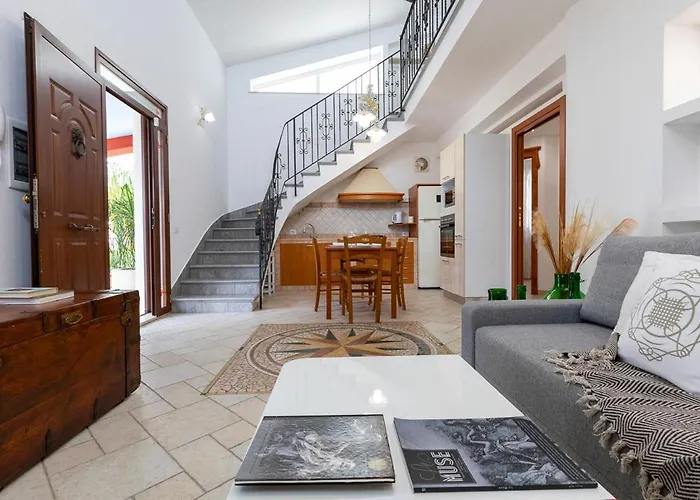 Del Colle Con Piscina Privata Villa