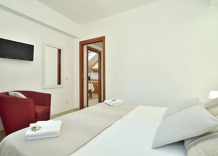 Del Colle Con Piscina Privata Ispica